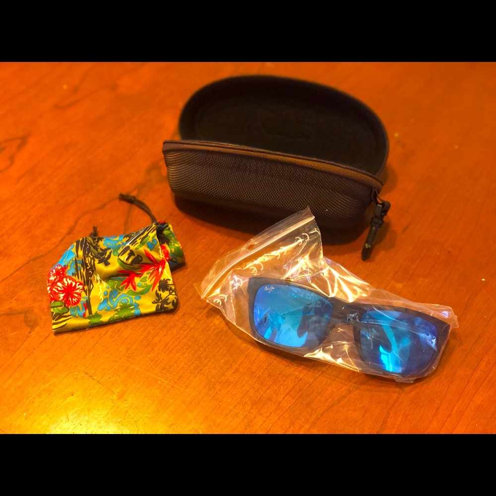 Maui Jim South Swell-Tortoise-Blue Hawaii lenses